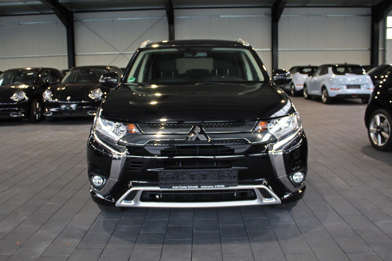 Mitsubishi Outlander PHEV Spirit 4WD (AHK) imagem 2
