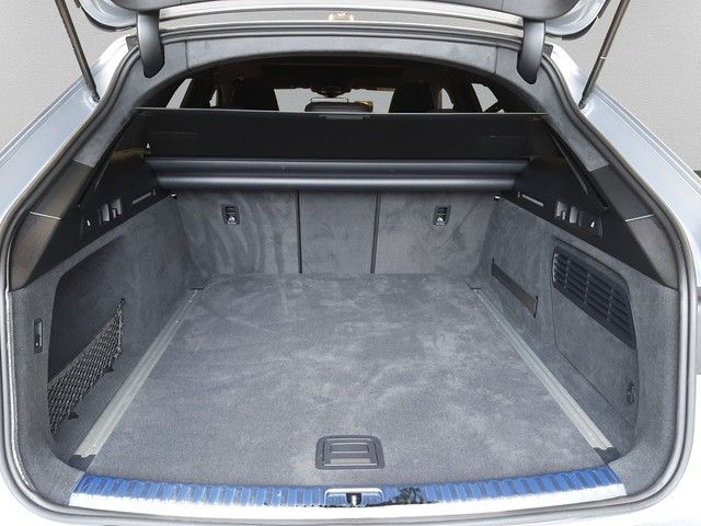 Fahrzeugabbildung Audi RS 6 Avant performance AHK Laser PANO HuD 22"