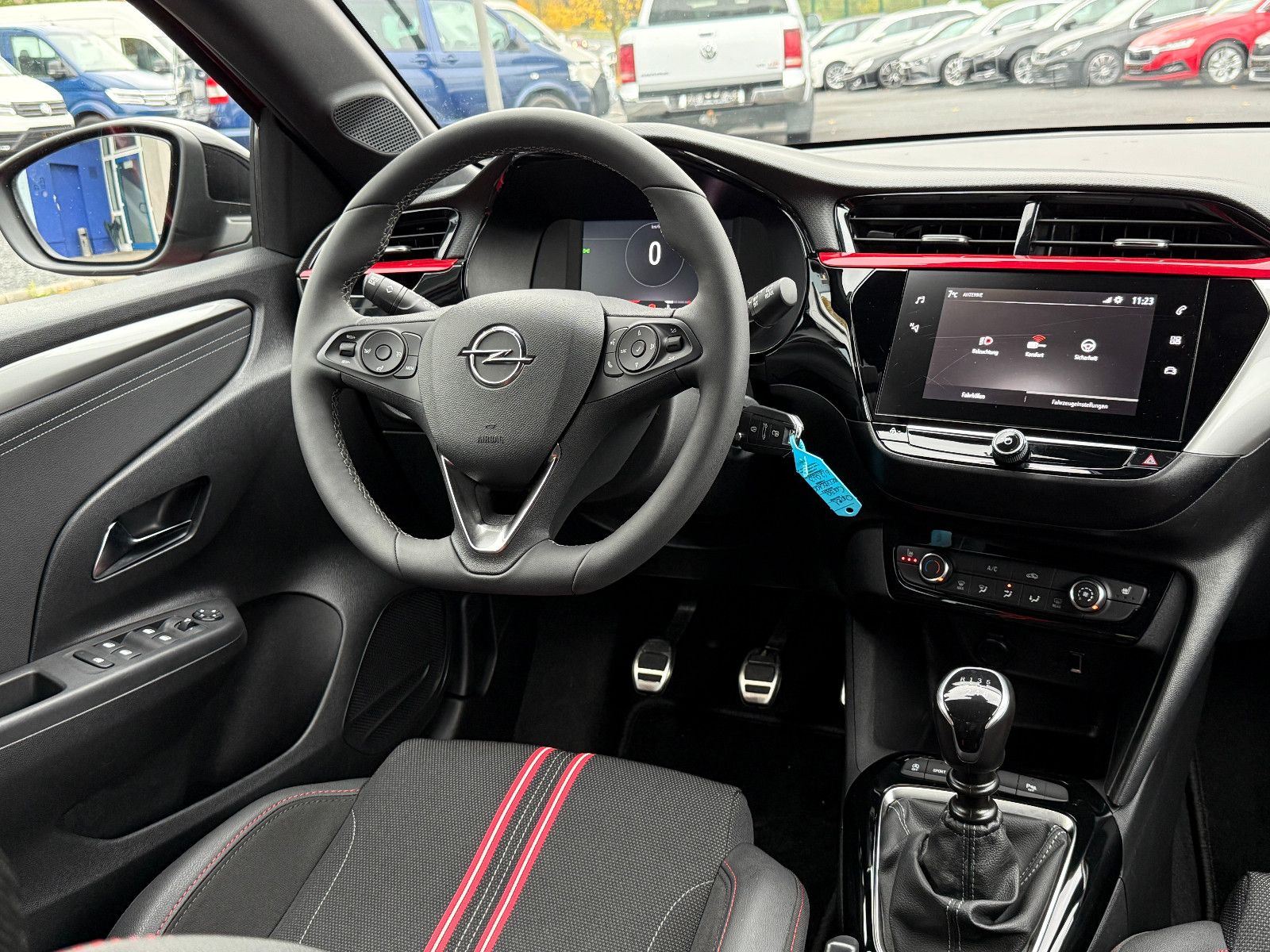 Fahrzeugabbildung Opel Corsa F GS-Line Blis DAB GRA LED Kamera SHZ