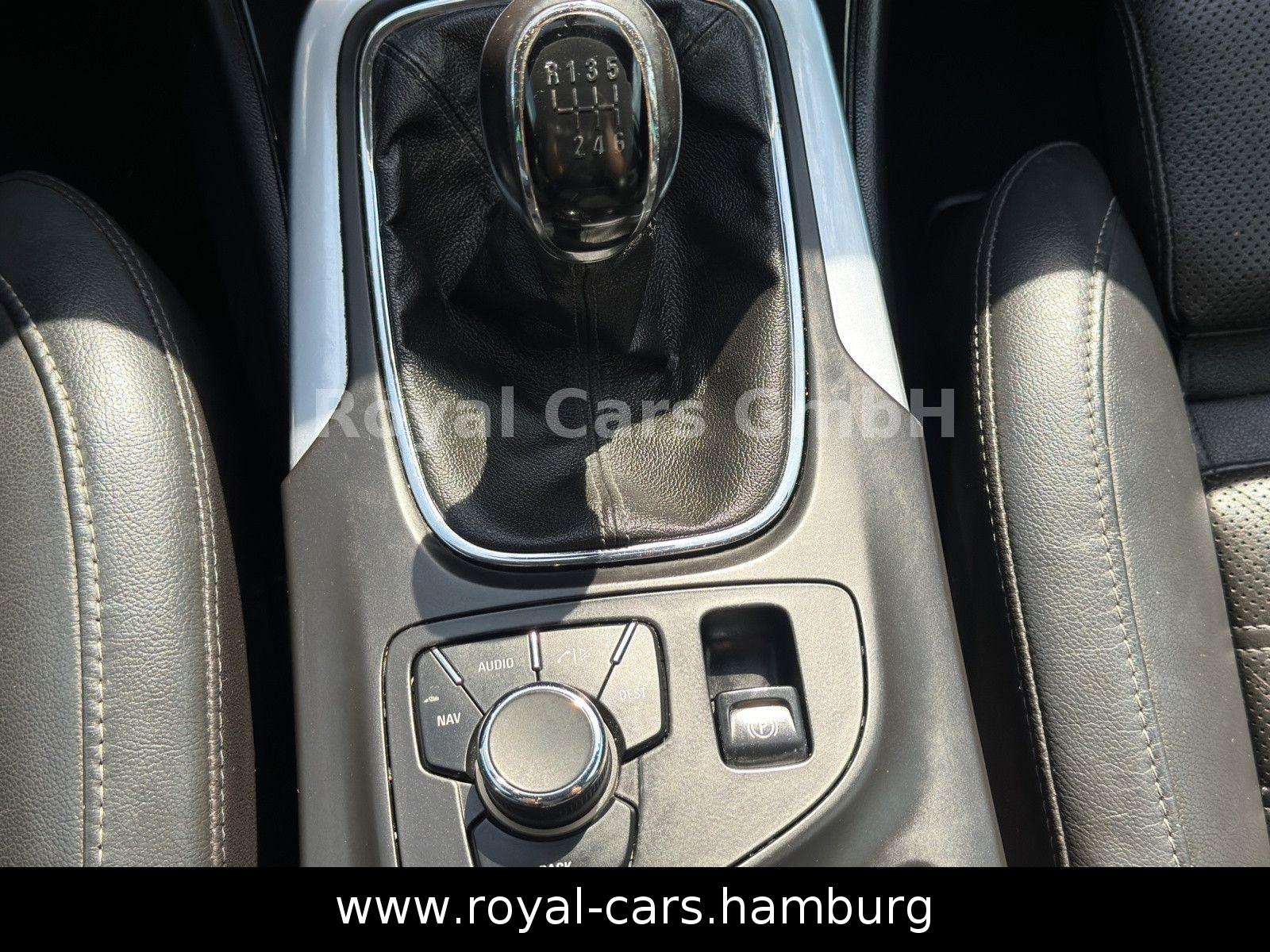 Opel Insignia 2009 — photo 21