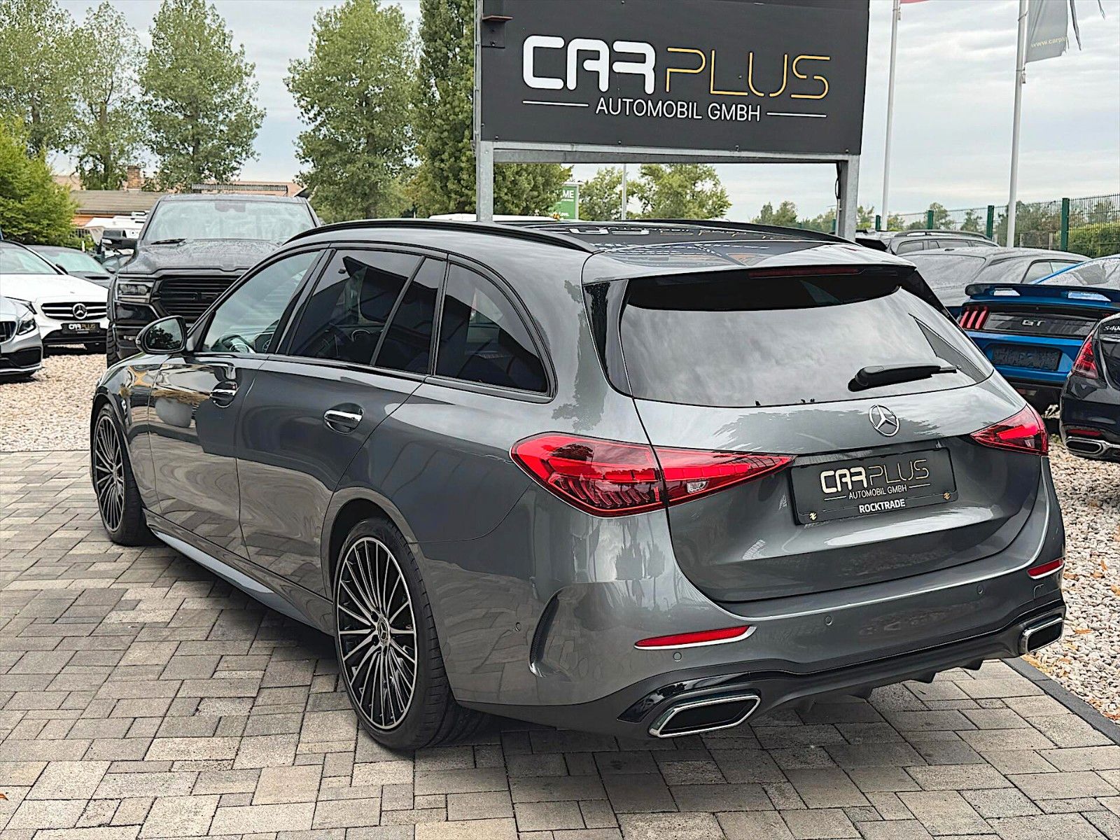 Fahrzeugabbildung Mercedes-Benz C 200 T AMG Night *Burmester*LED*DAB*1.Hand*