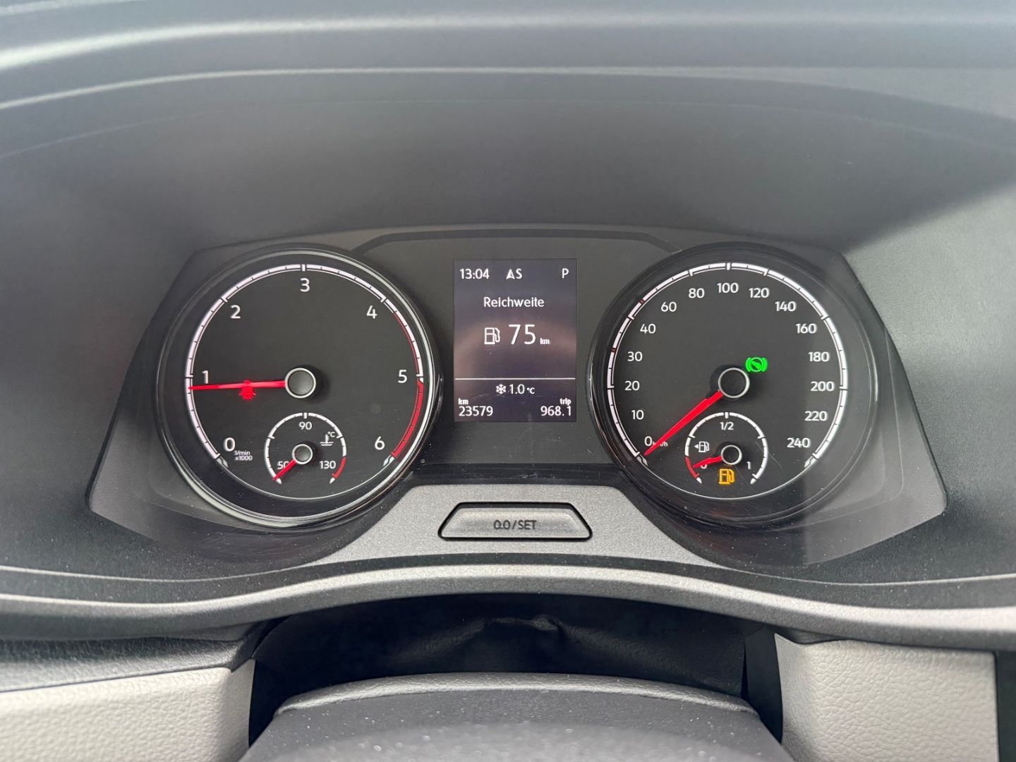 VW T6 Caravelle Comfortline Navi LED Musikstreaming - Image 13