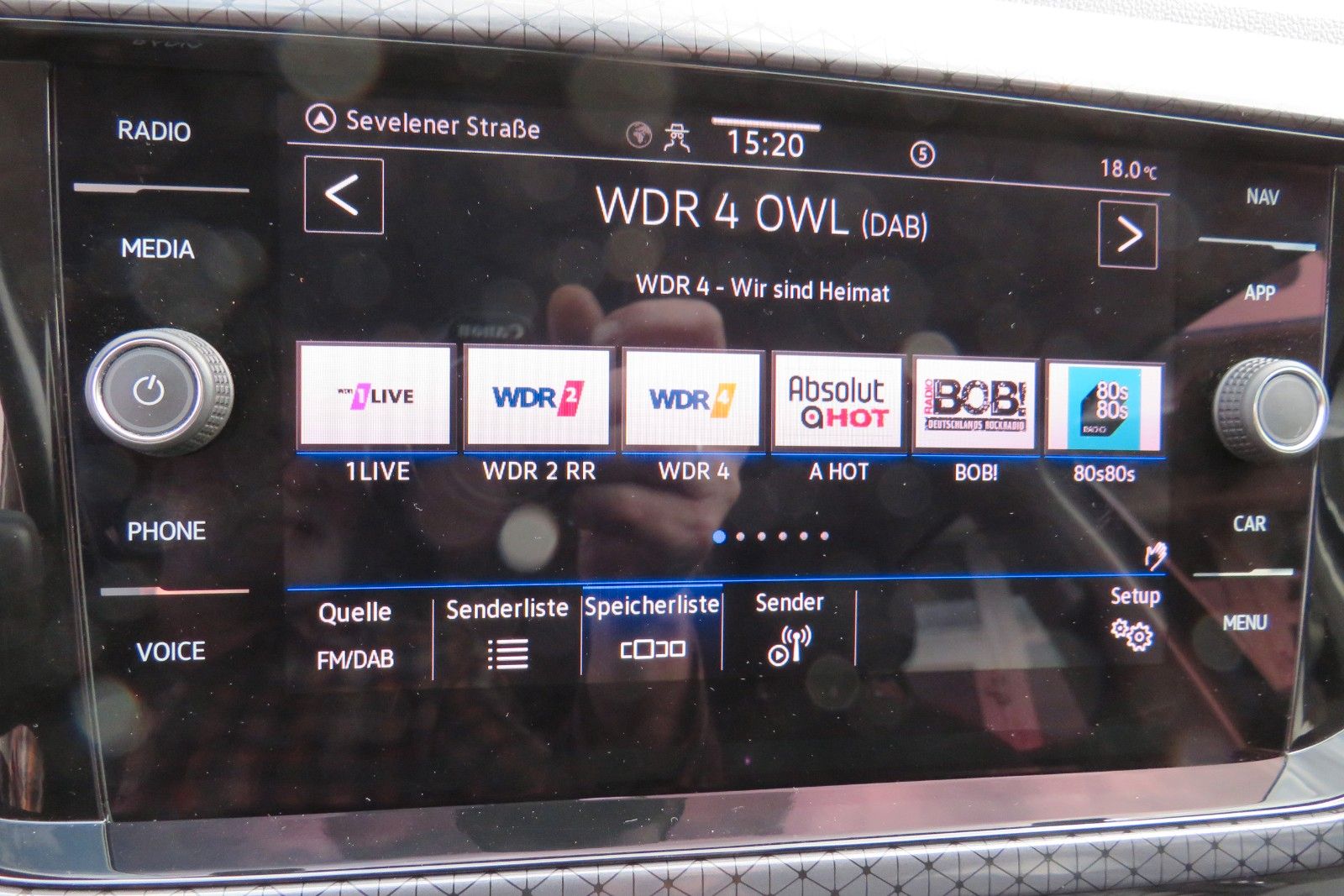 Fahrzeugabbildung Volkswagen T-Cross Highline DSG ACC NAVI AHK APP 1.HAND