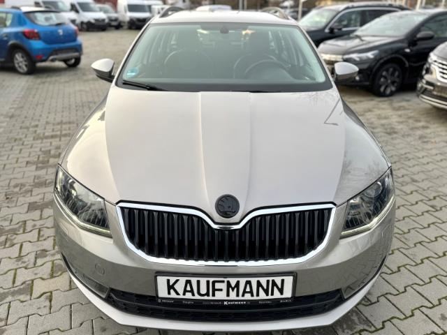 Skoda Octavia Combi Elegance 1.8 TSI