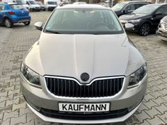 Fahrzeugabbildung Octavia Combi Elegance 1.8 TSI