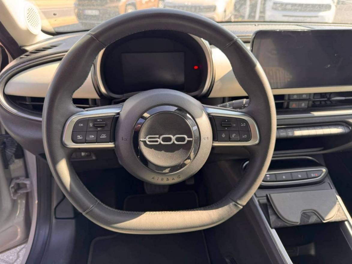 Fiat 600e La Prima