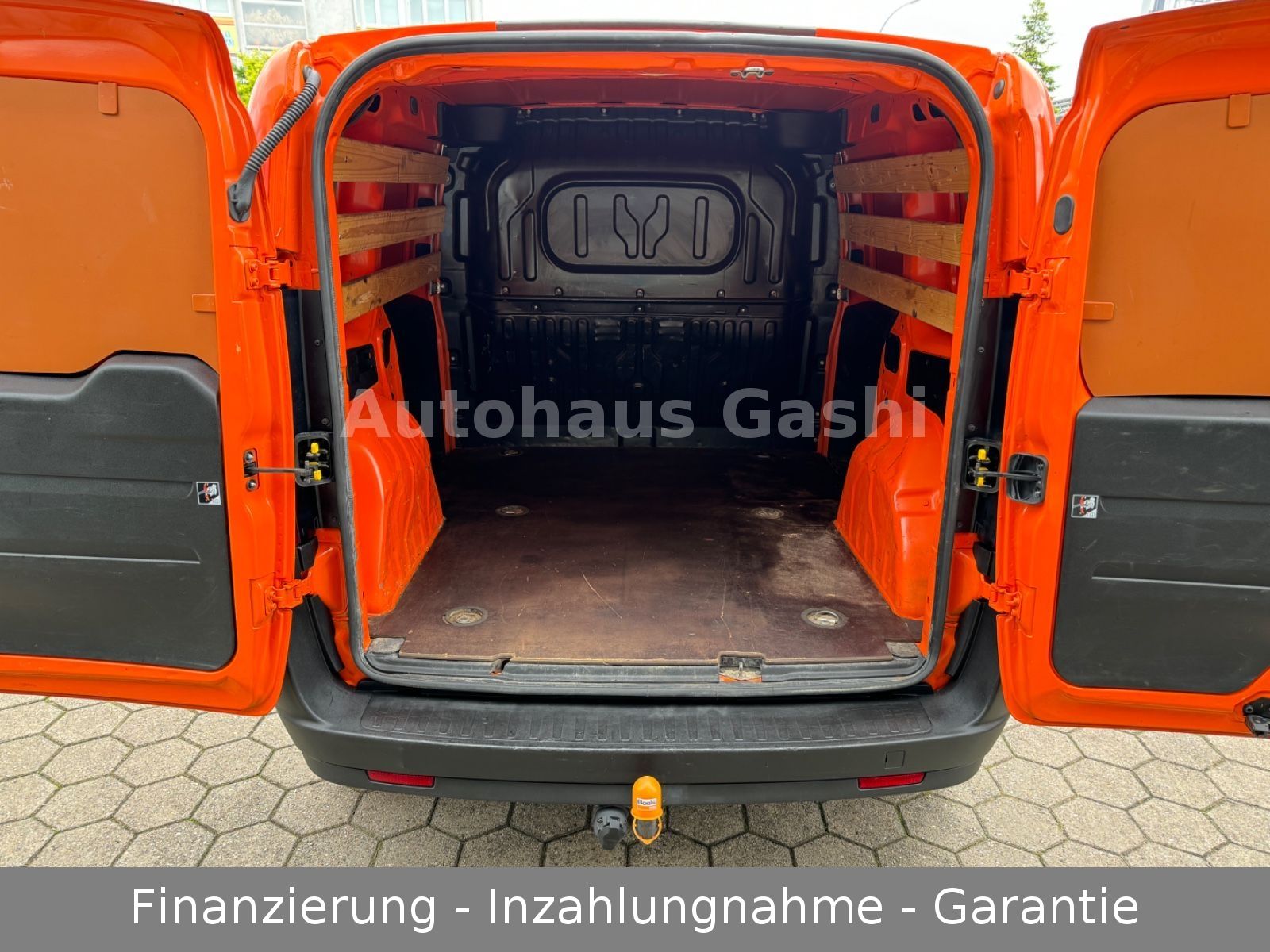 Fahrzeugabbildung Opel Combo 1.3 CDTI *1.HD*Navi*Klima*AHK*L1H1