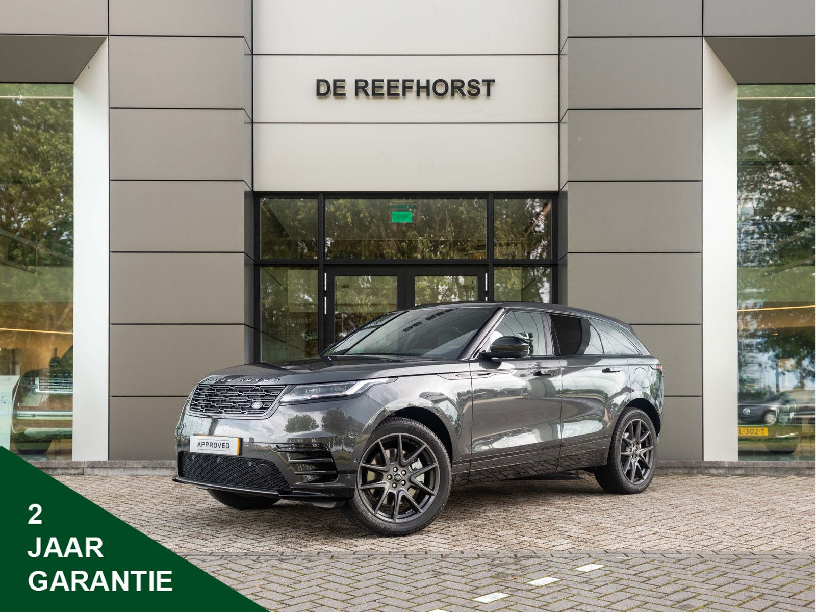 Land Rover Range Rover Velar P400e AWD Graphite Edition PHE