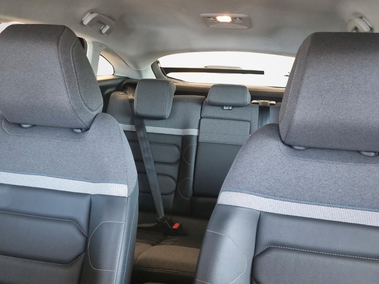 Citroën C4 Lim. Plus*LEDER*NAVI*KAMERA*PDC*TEMPOMAT*LED*