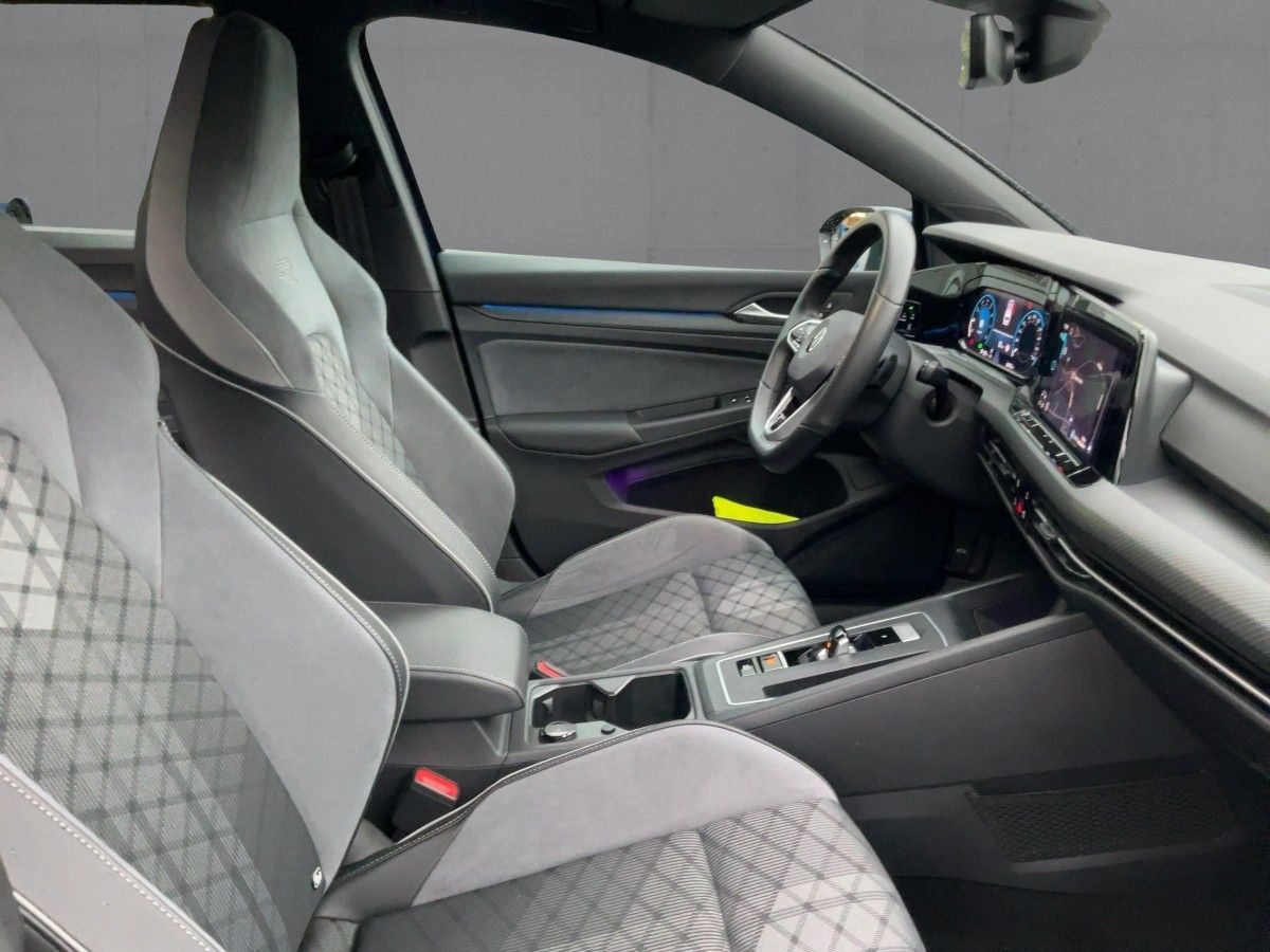 Volkswagen Golf - Bild 12