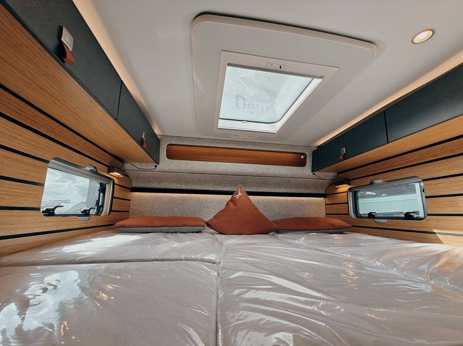 Fahrzeugabbildung HYMER / ERIBA / HYMERCAR ML-T 580 4x4² RSX - SANSIBAR® LTD.