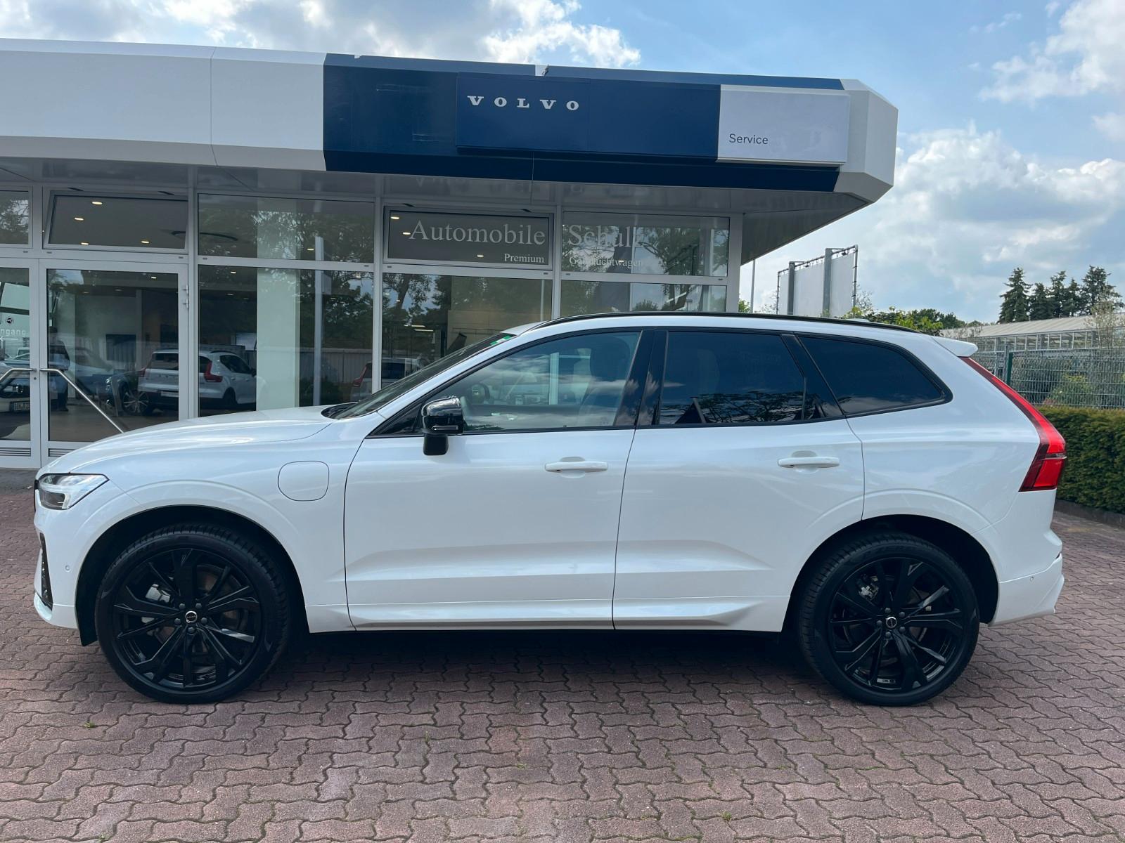 Volvo XC60 T6 PHEV Plus Black Edition FACELIFT