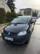 Volkswagen Fox 1.2 - TÜV NEU - Volkswagen Fox in München