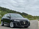 Audi A1 Sportback 35 TFSI S line/LED/Cam/Carplay/1.HD - mit Benzin-Antrieb: Kleinwagen, 1.3