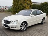 Mercedes-Benz E 300 Lim. CDI BlueTec * PANO * SITZKLIMA * NAVI - gebrauchte Mercedes-Benz E 300 aus dem Jahr 2008