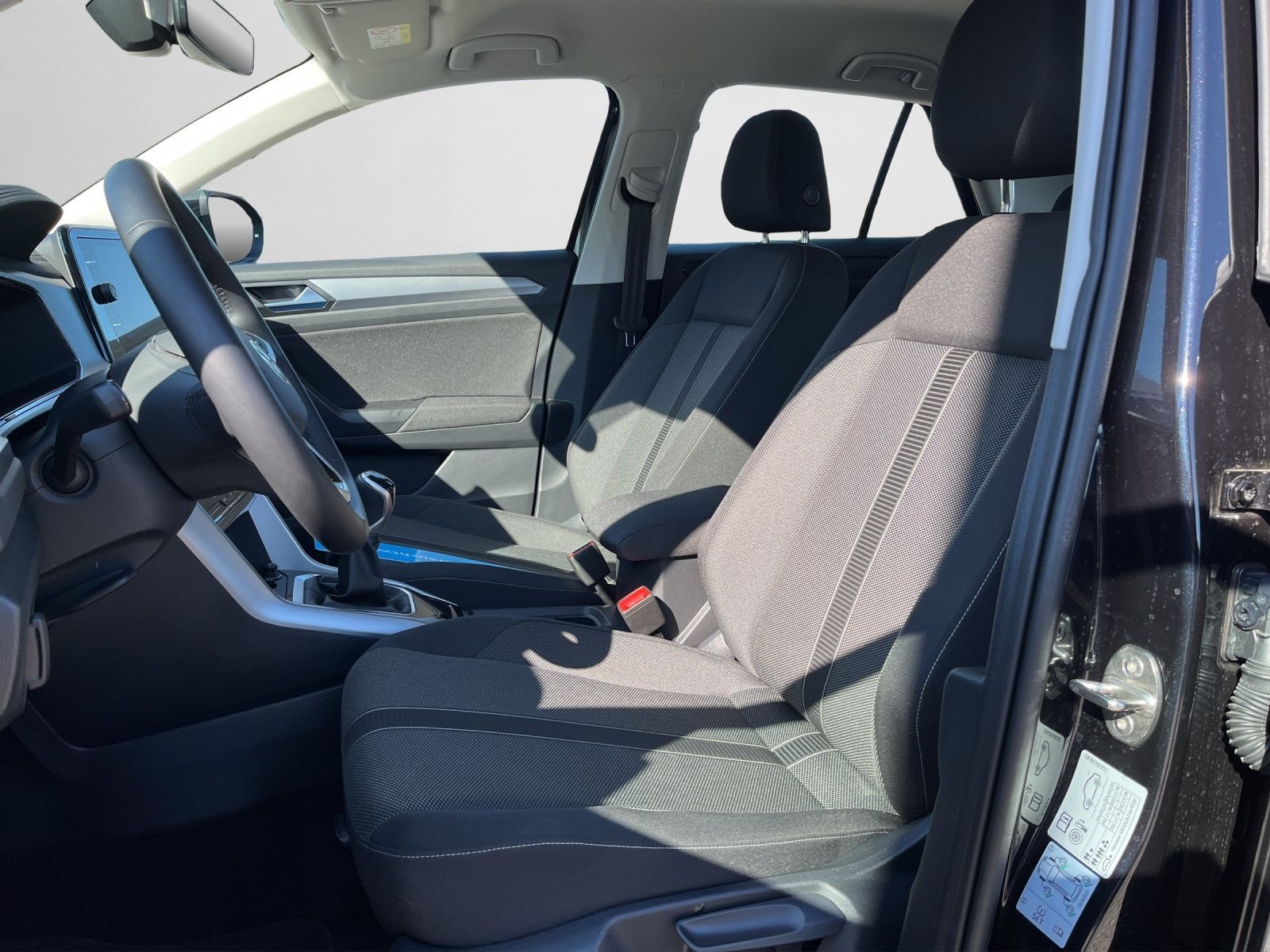 Volkswagen T-Roc - Bild 12