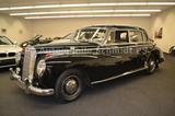 Mercedes-Benz 300 B Adenauer OLDTIMER (Deutsches Fahrzeug) - Autos aus dem Jahr 1955