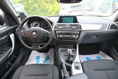 BMW 118 i Advantage Navi Klimaauto LED PDC Sitzhz