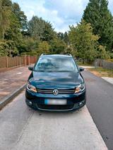 Volkswagen VW Touran TDI 2l Highline - Volkswagen Touran mit Diesel-Antrieb: Limousine, Automatik