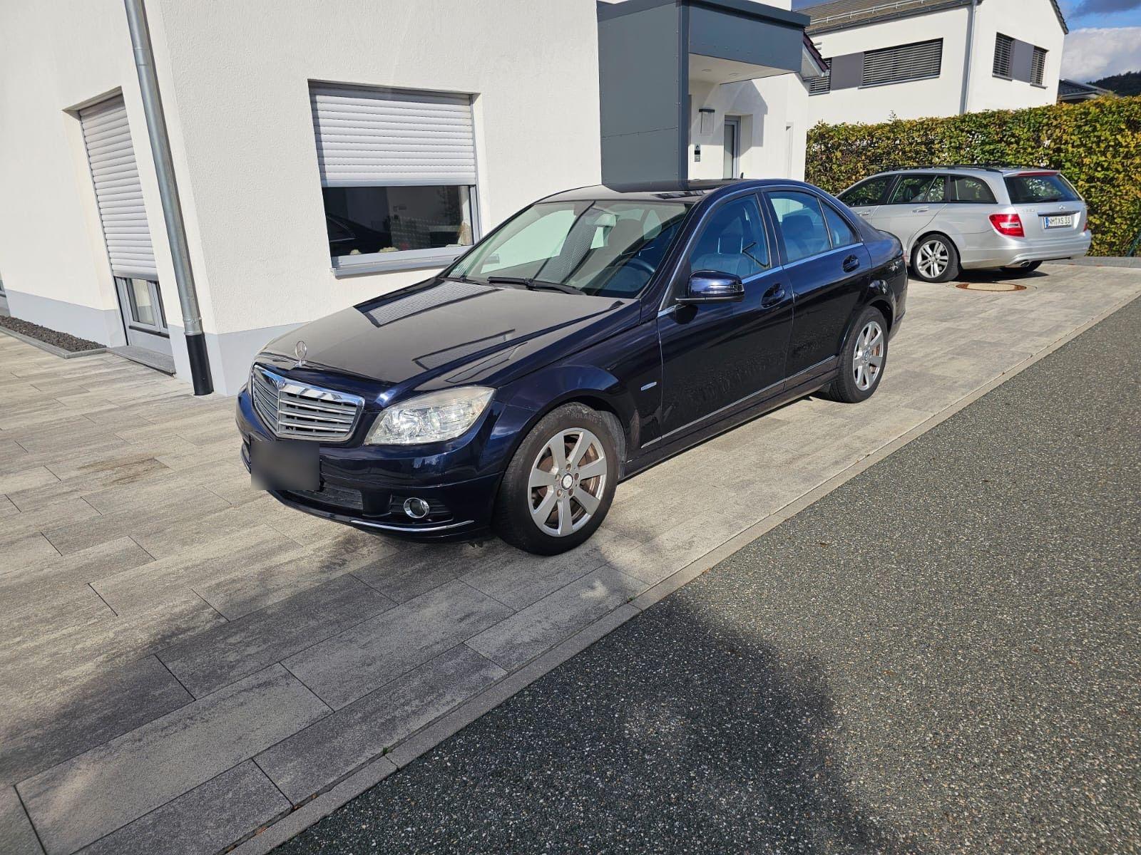Mercedes-Benz C 180