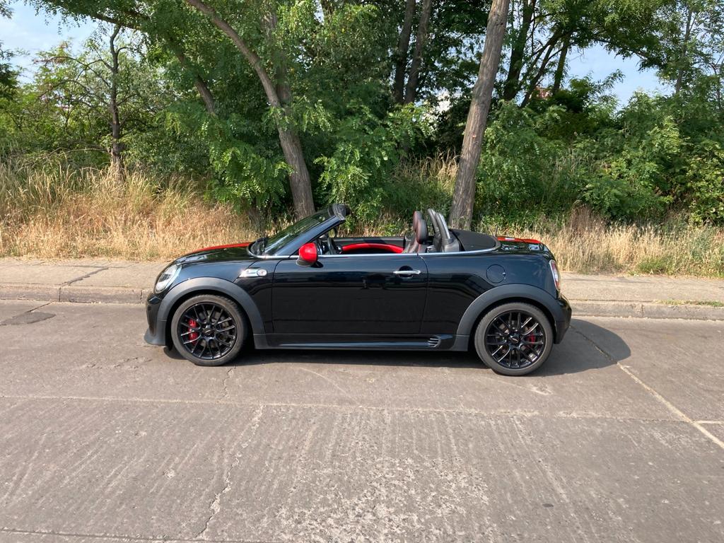 MINI John Cooper Works Roadster