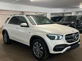 Mercedes-Benz GLE 350e 4M *Pano*AHK*Burmester*Memory*360° - Mercedes-Benz Gebrauchtwagen in Bochum
