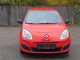 Renault Twingo Authentique( HU AU  NEU KLIMA ) - Renault Twingo Authentique mit Benzin-Antrieb
