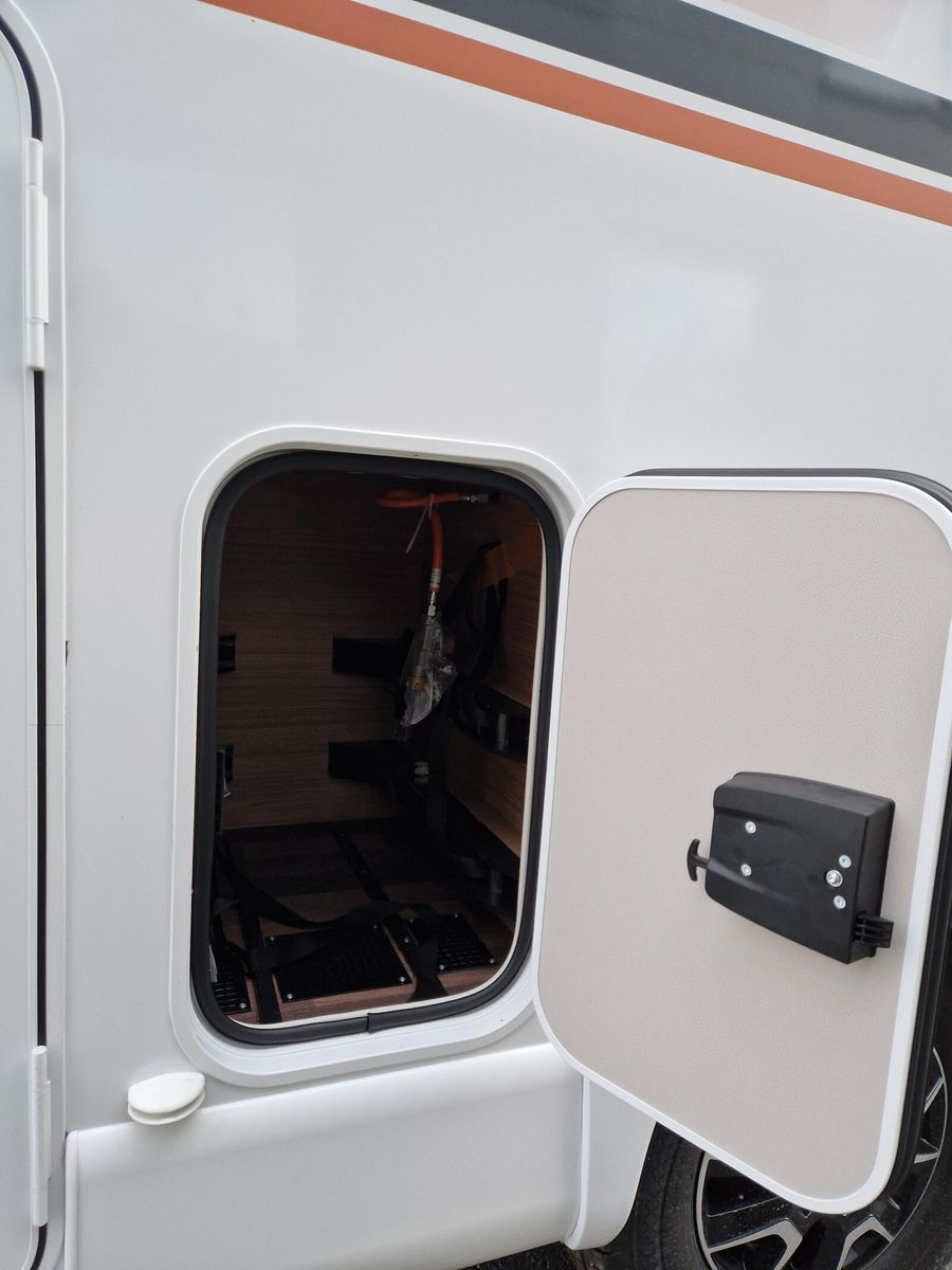 Fahrzeugabbildung Weinsberg CaraCompact EDITION PEPPER 600 MEG