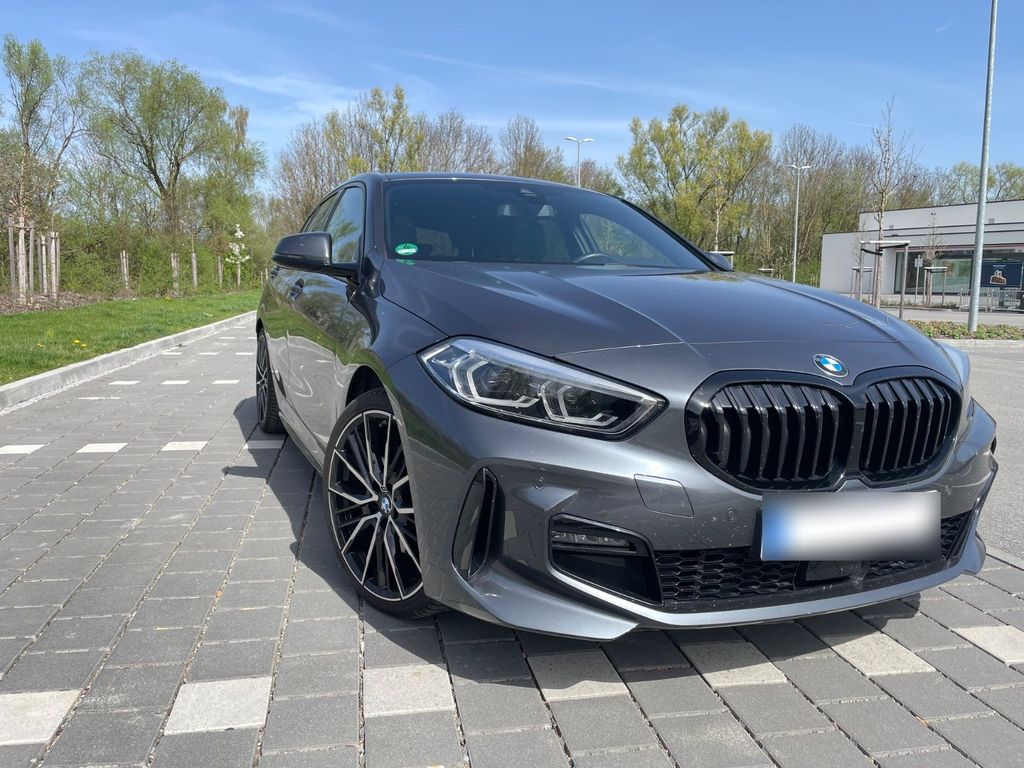 Image of BMW 118