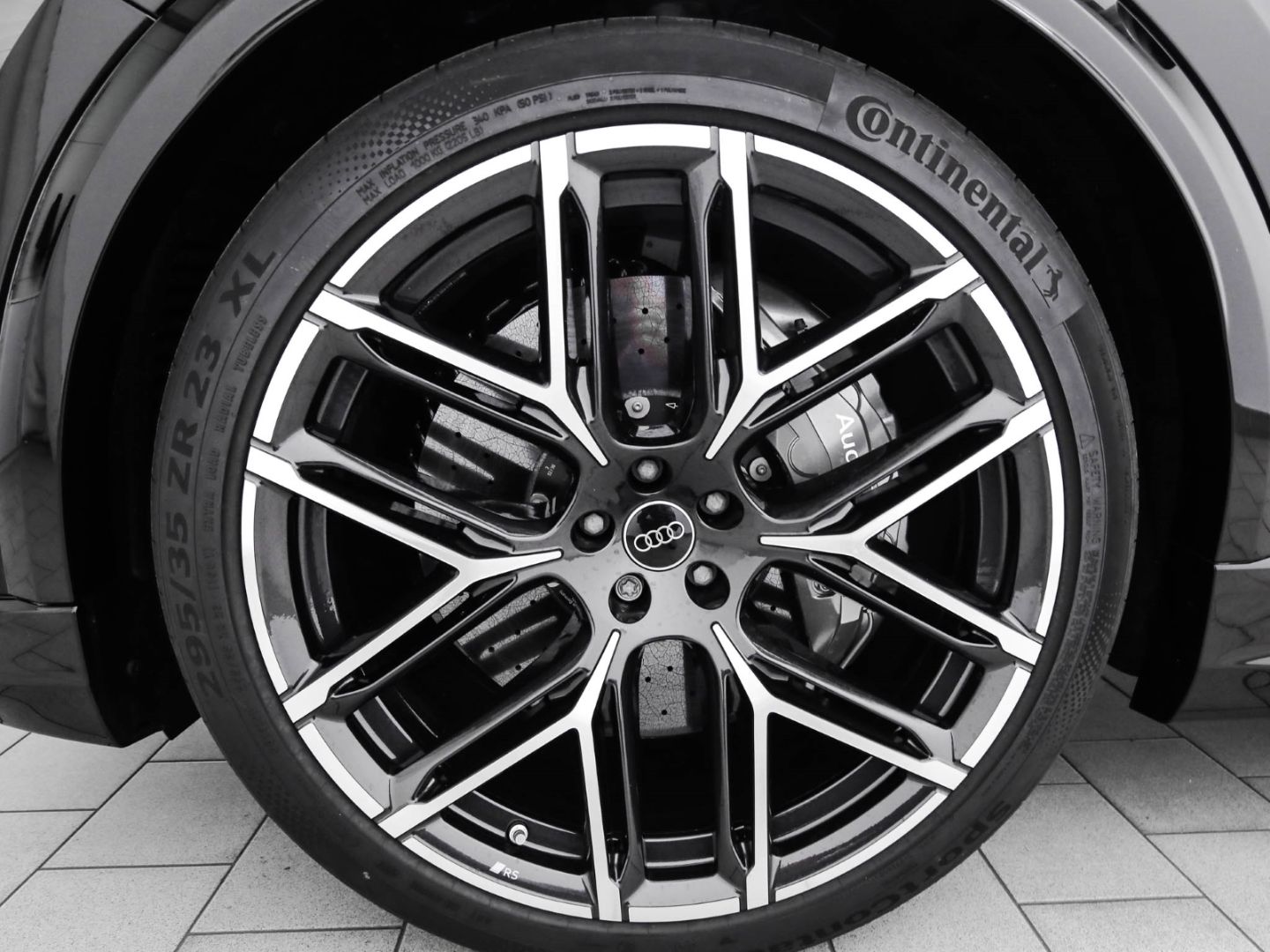Audi RSQ8 - Bild 3