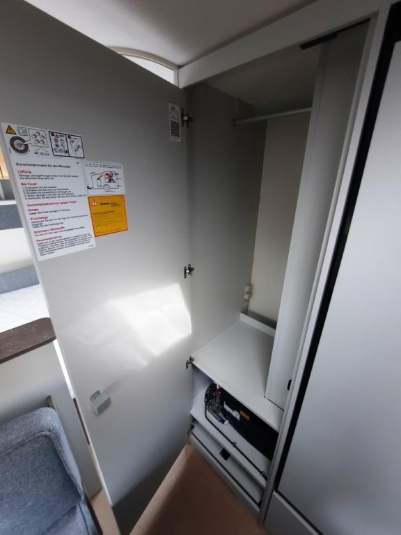 Fahrzeugabbildung Bürstner B66 560 TK Verfüg./Sparen Sie 4.630,- €