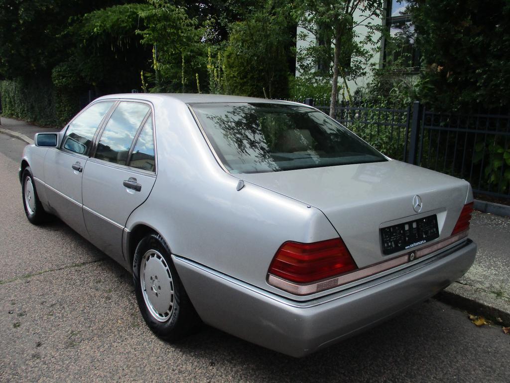 Mercedes-Benz S 300