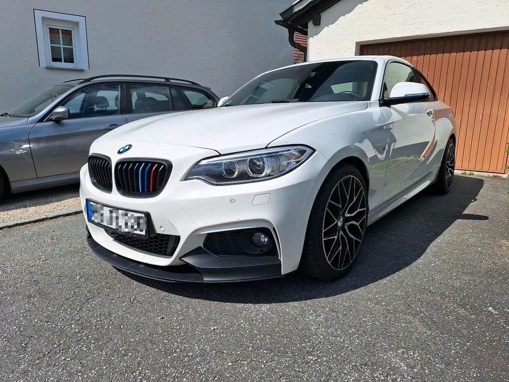 Image of BMW 220