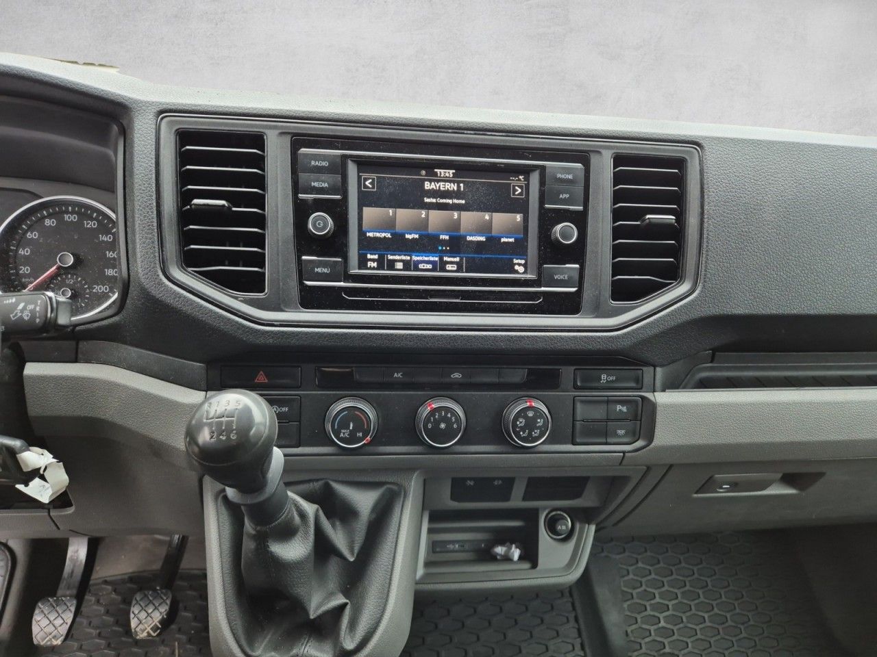Fahrzeugabbildung Volkswagen Crafter Kasten Kasten 35 lang Hochdach FWD