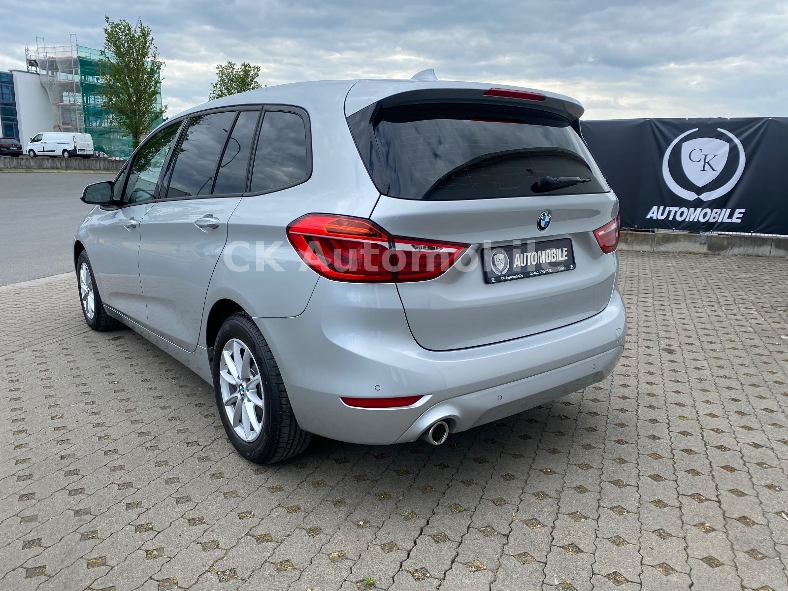 Fahrzeugabbildung BMW 216 d Gran Tourer Advantage/Automatik/Navi/PDC