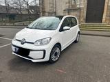 Volkswagen up! 1.0 EcoFuel 50kW - - Volkswagen up! in Karlsruhe
