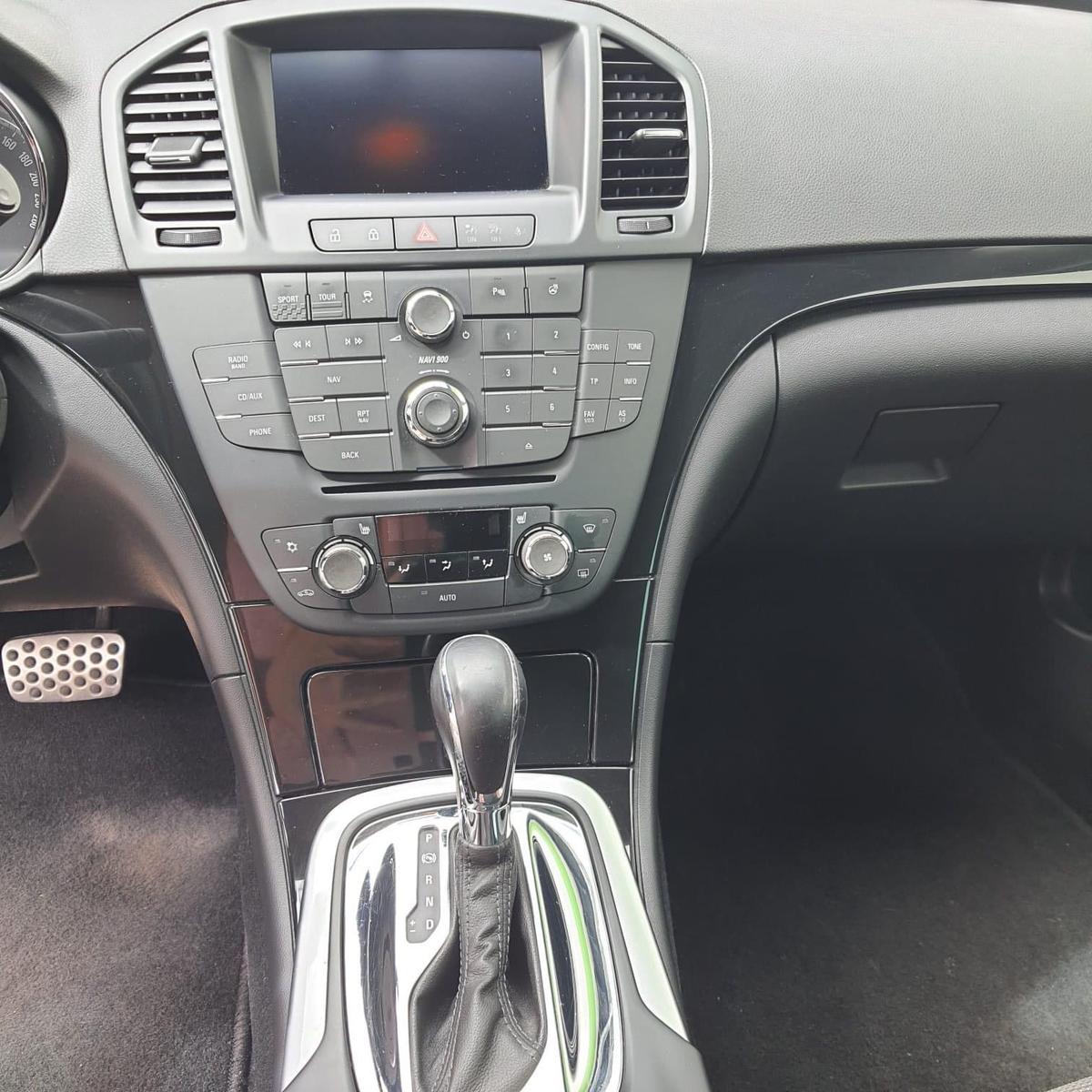 Opel Insignia 2012 — photo 7