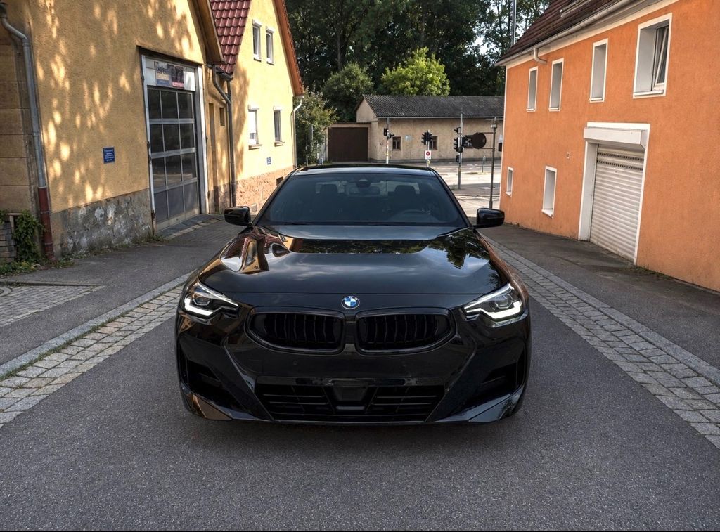 Image of BMW 220
