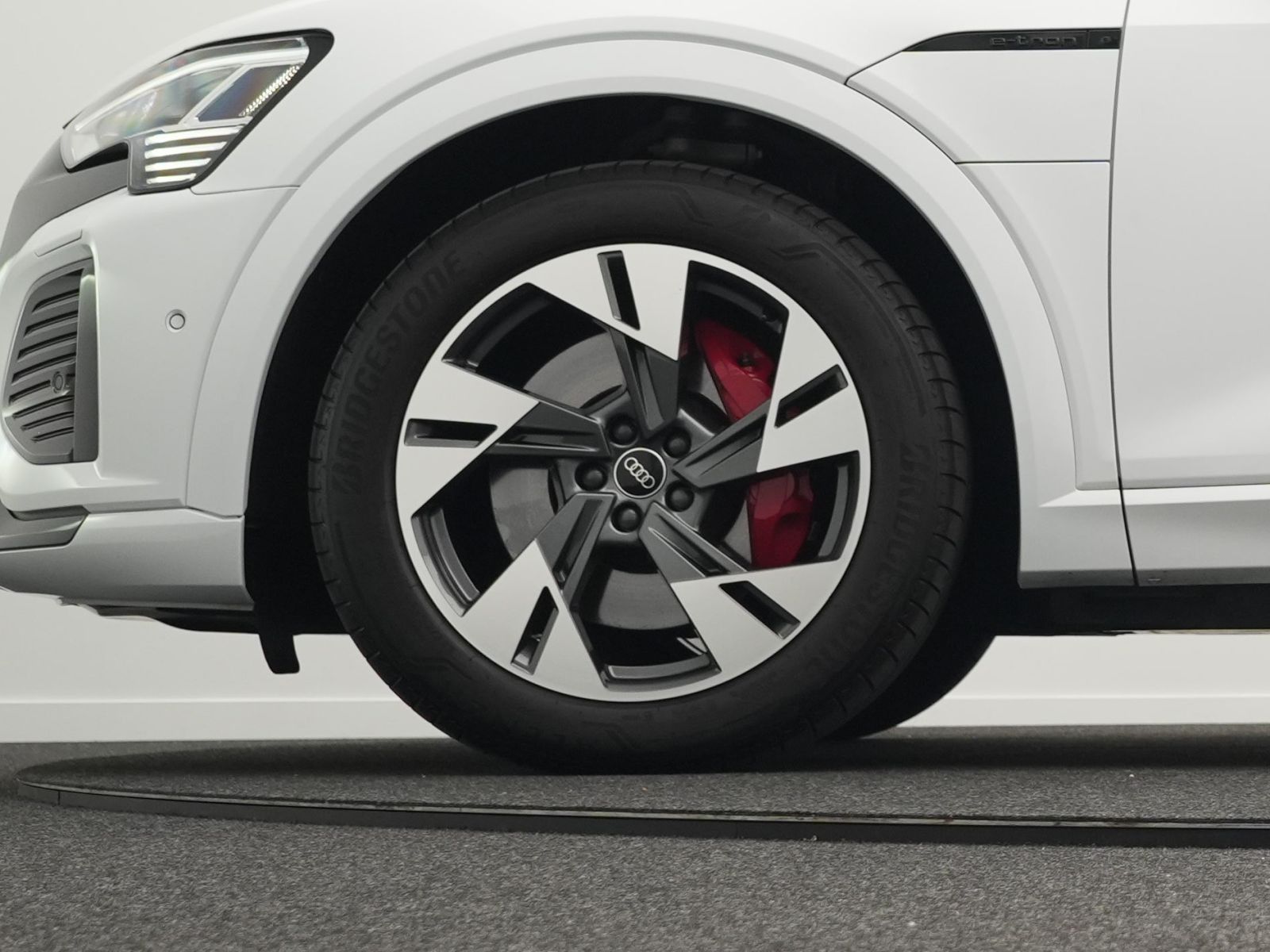 Audi Q8 e-tron - Bild 47