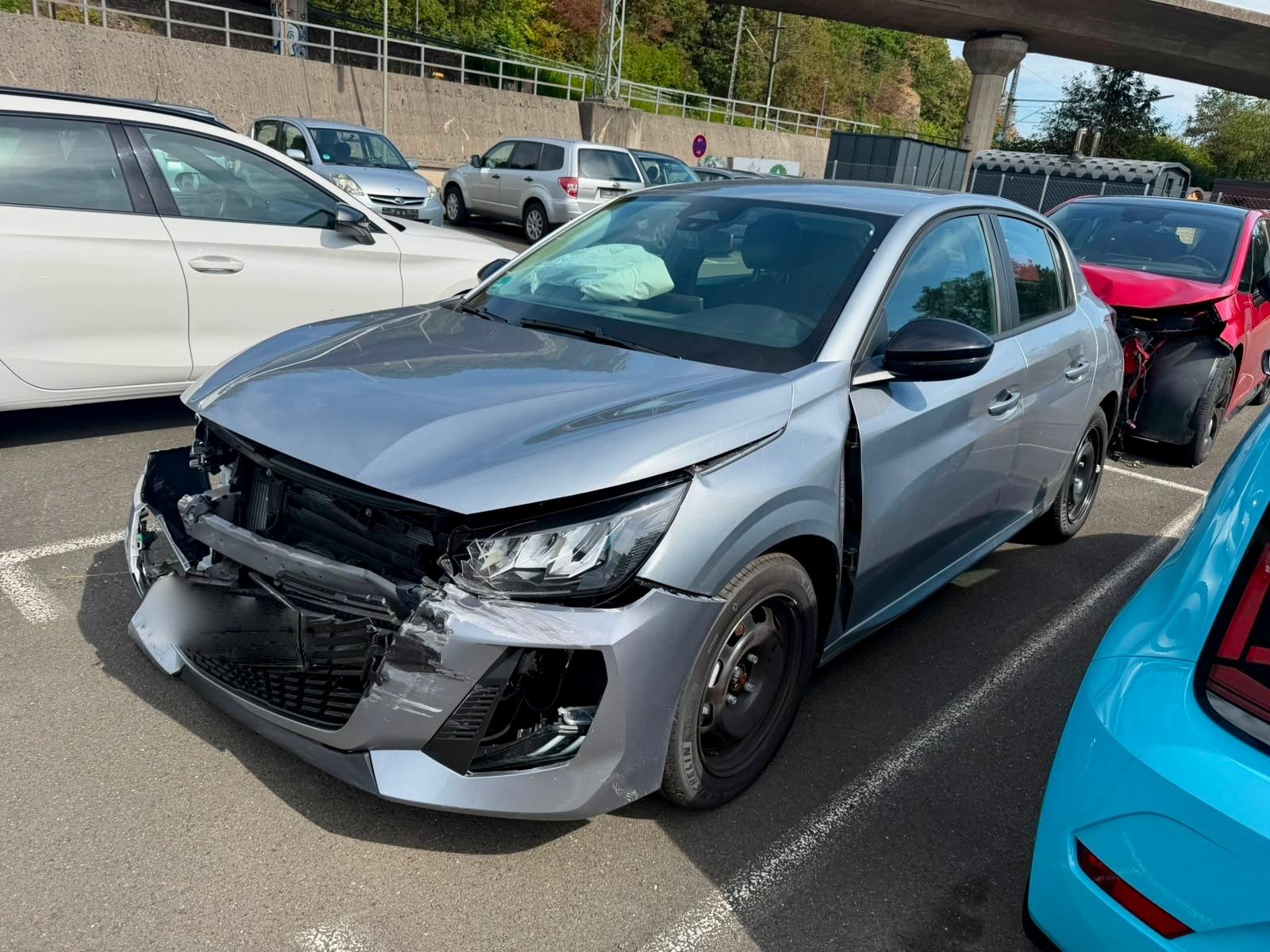 Peugeot 208 Style Multi LED Tempo Klima PDC SHZ 1.405 KM