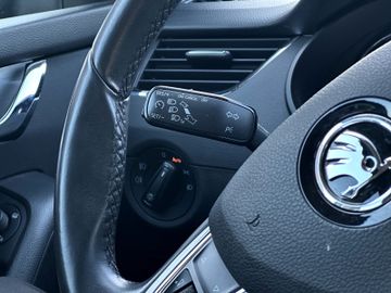 Skoda Octavia Combi 1.0 TSI Tour SHZ, KLIMAA, CARPLAY