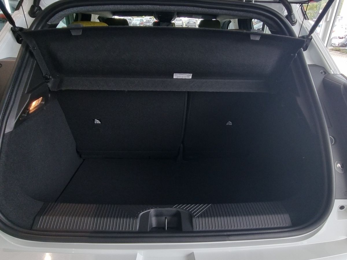 Fahrzeugabbildung Renault R 5 E-Tech elektrisch Iconic 150 Comfort Range