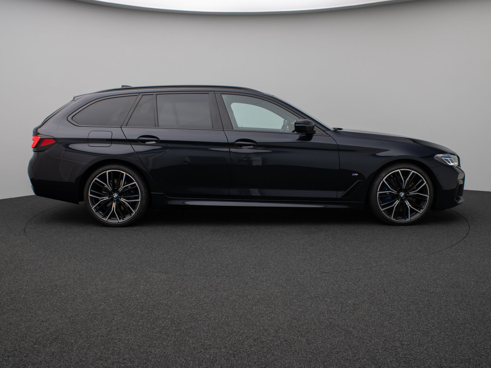 Fahrzeugabbildung BMW 540d xD M Sport Panoram Kamera Laser HUD DAB H/K