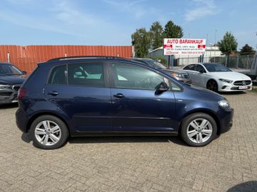 Volkswagen Golf - 5