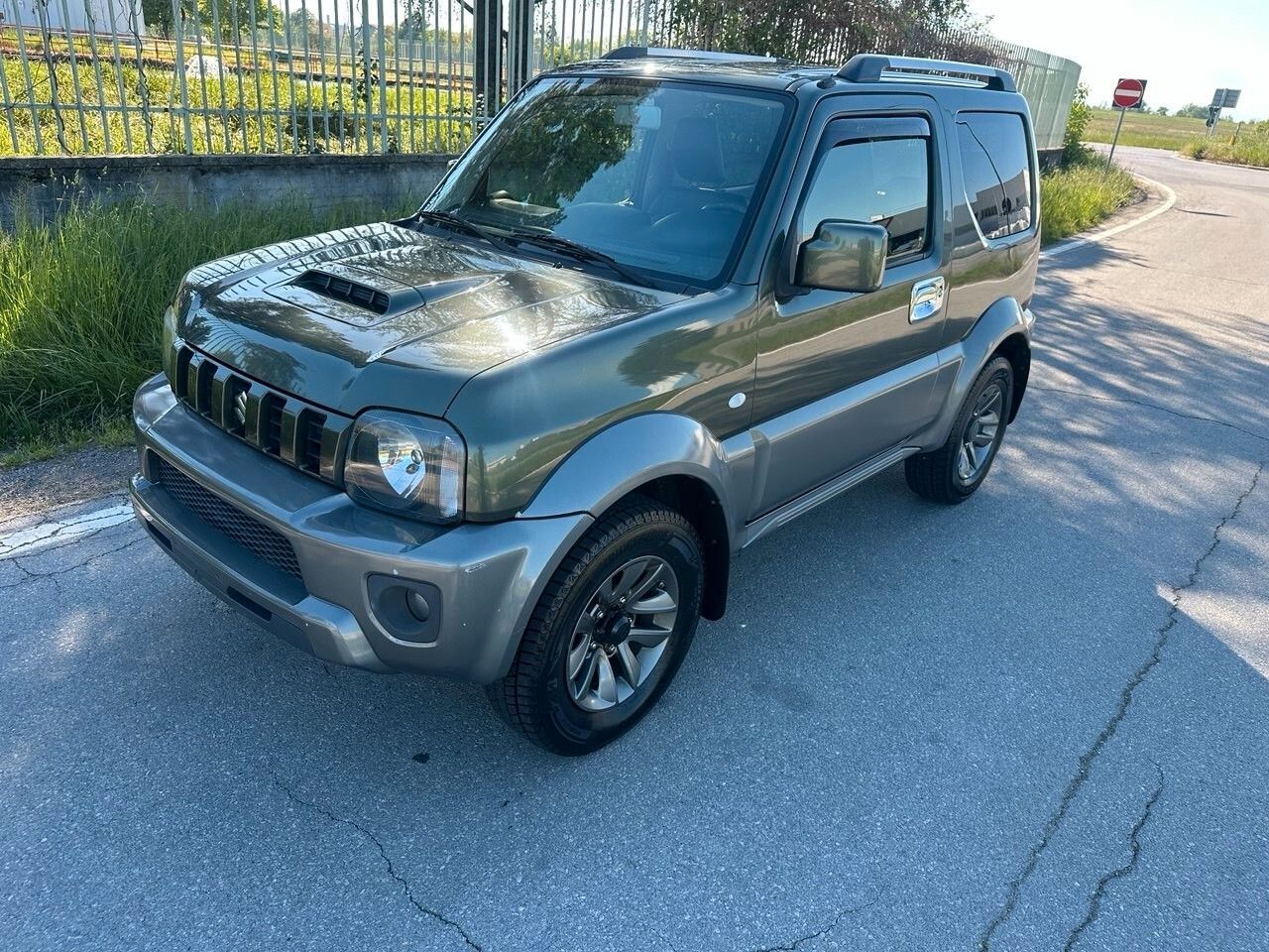 SUZUKI Jimny