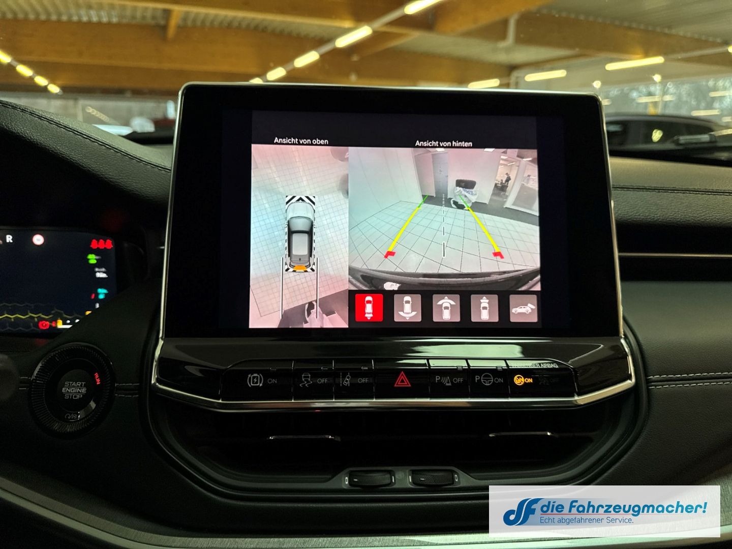 Fahrzeugabbildung Jeep Compass S Plug-In Hybrid 4WD Navi Soundsystem 36