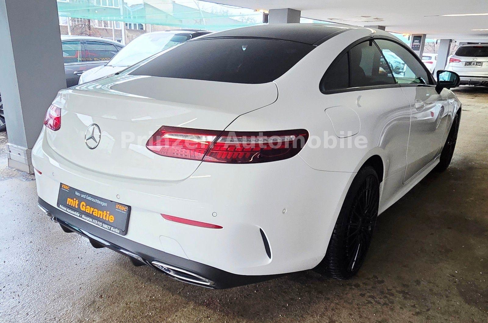 Mercedes-Benz E 220 d Coupe 4Matic AMG *NIGHT*PANO*AMBIENTE*