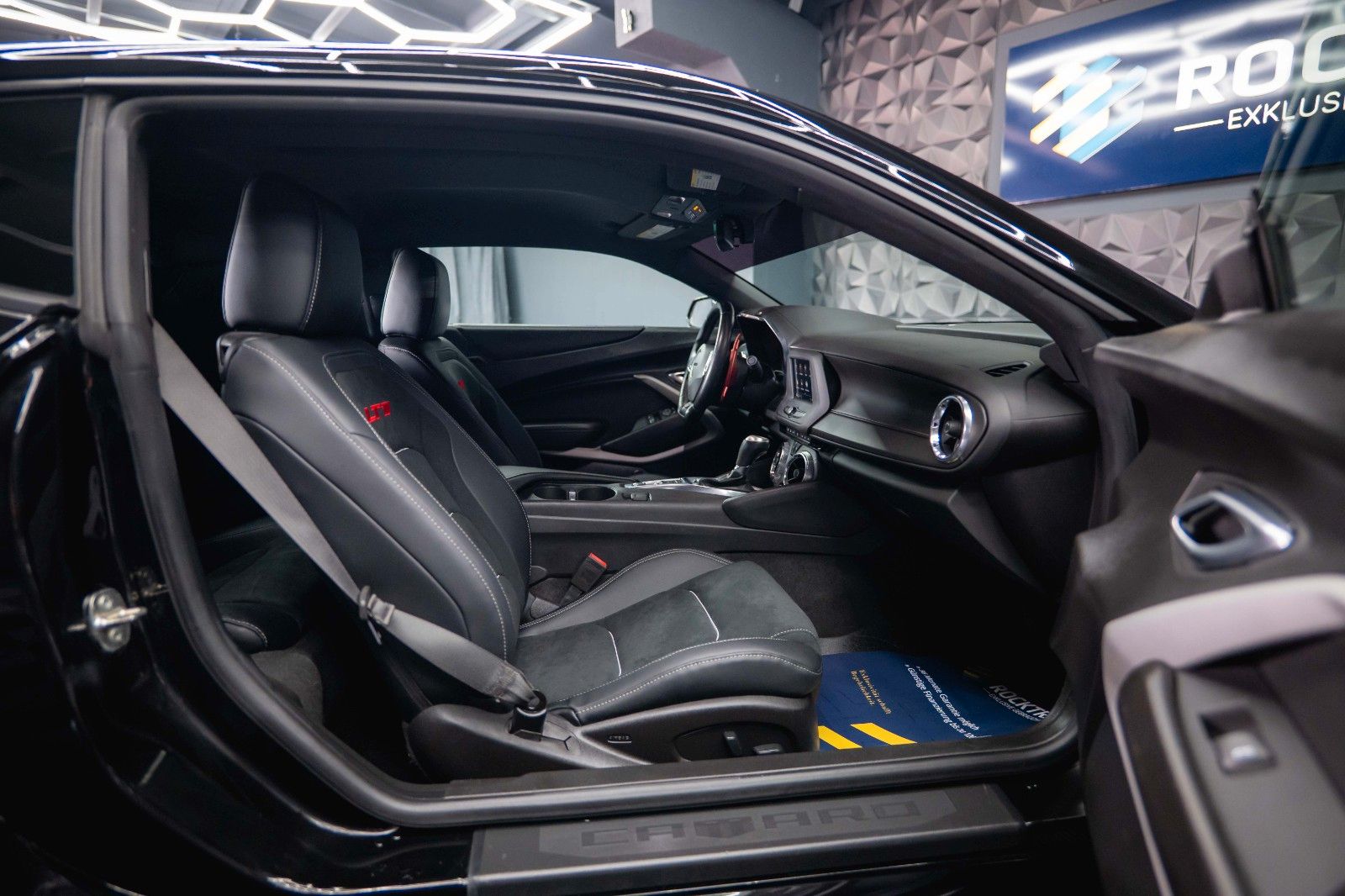 Fahrzeugabbildung Chevrolet Camaro 6.2 SS Coupe LT1 Performance *CarPlay*LED