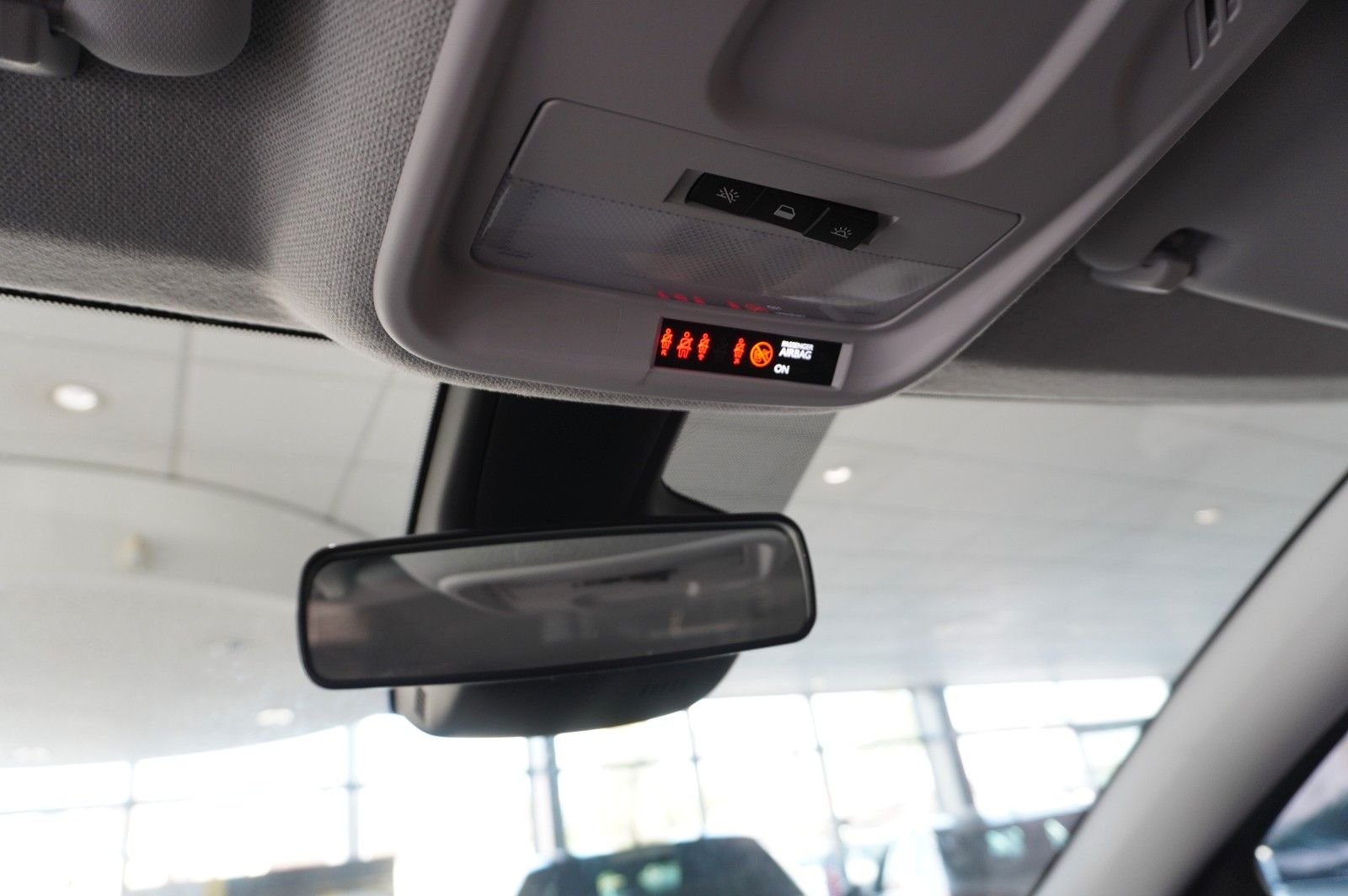Fahrzeugabbildung Opel Crossland (X) 1.2 EDITION NAVI/LED/KAMERA/DAB+