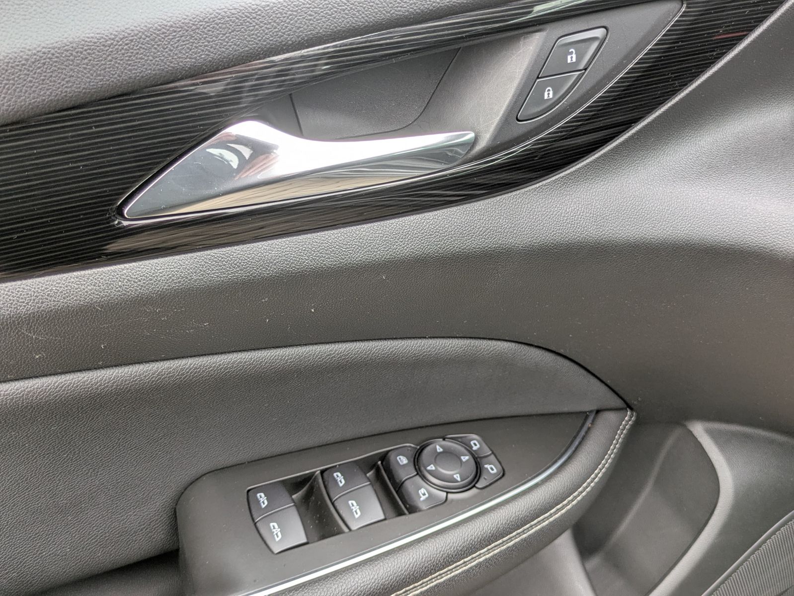 Fahrzeugabbildung Opel Insignia 2.0 CDTi Innovation LED*TEMP*KAMERA*APP